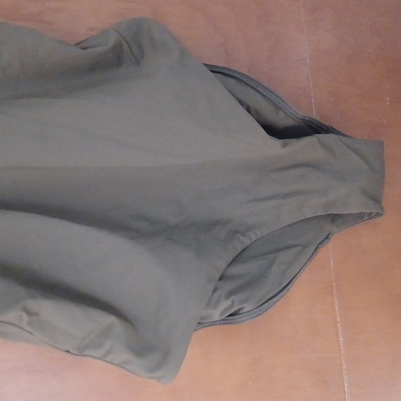 Everlane The V Neck One Piece - Picture 7 of 12